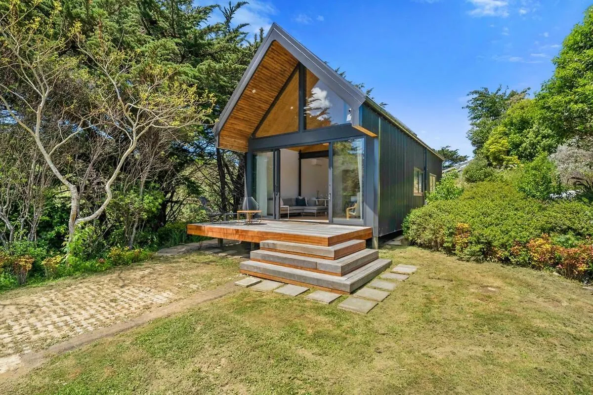 The Cabin - Holiday Home Wellington New Zealand